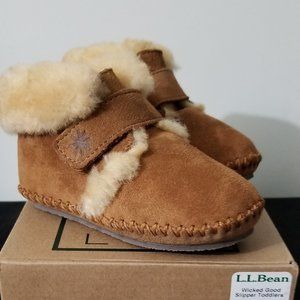 LL Bean Brown Toddler Mocs. Brand New